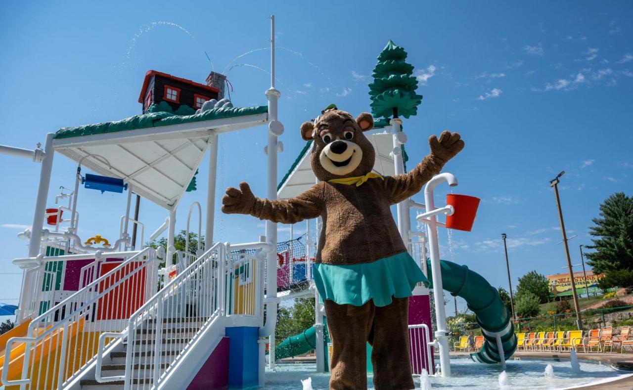 Yogi Bear'S Jellystone Park Camp-Resort Wisconsin Dells Lake Delton ภายนอก รูปภาพ