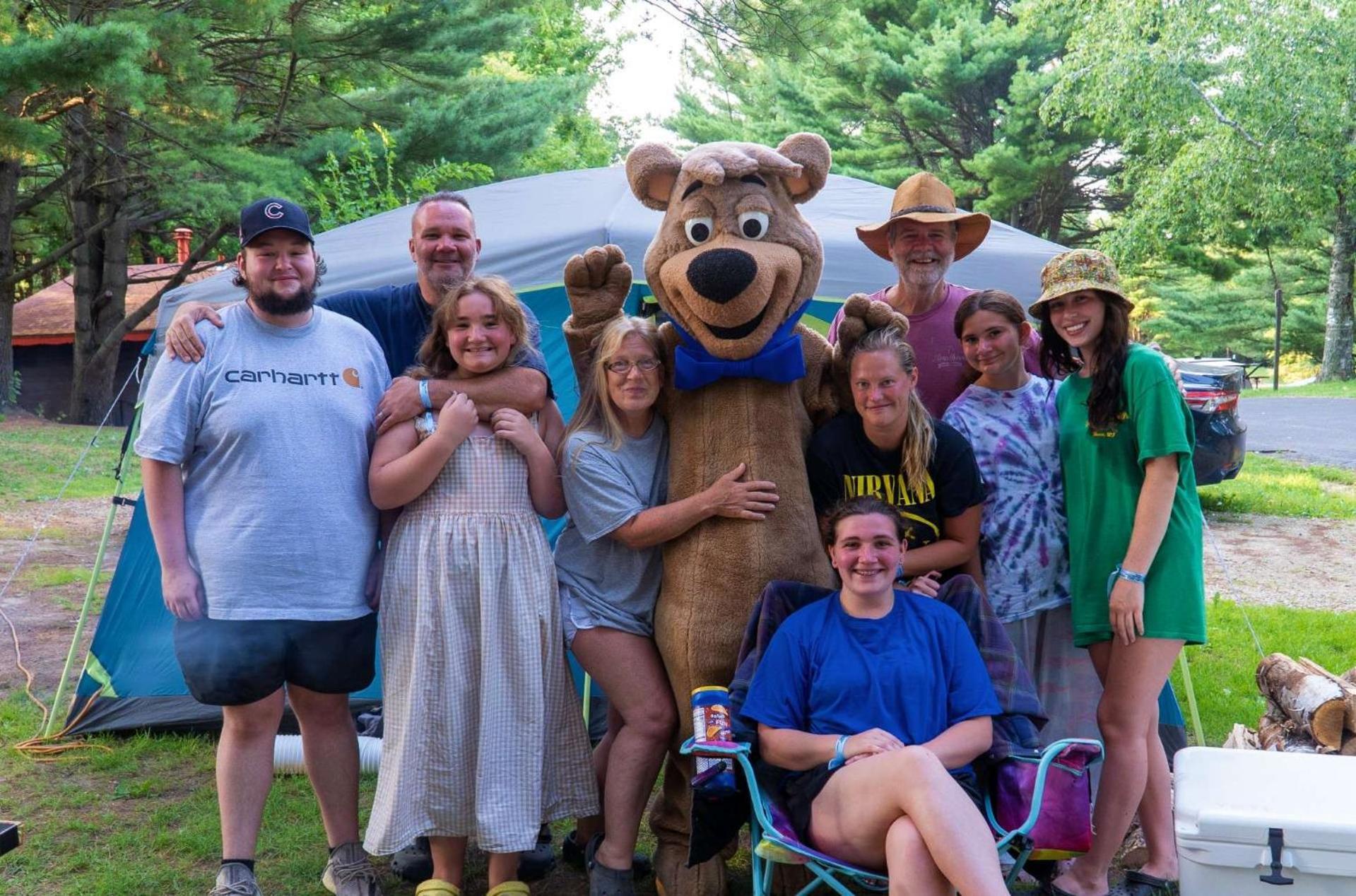 Yogi Bear'S Jellystone Park Camp-Resort Wisconsin Dells Lake Delton ภายนอก รูปภาพ
